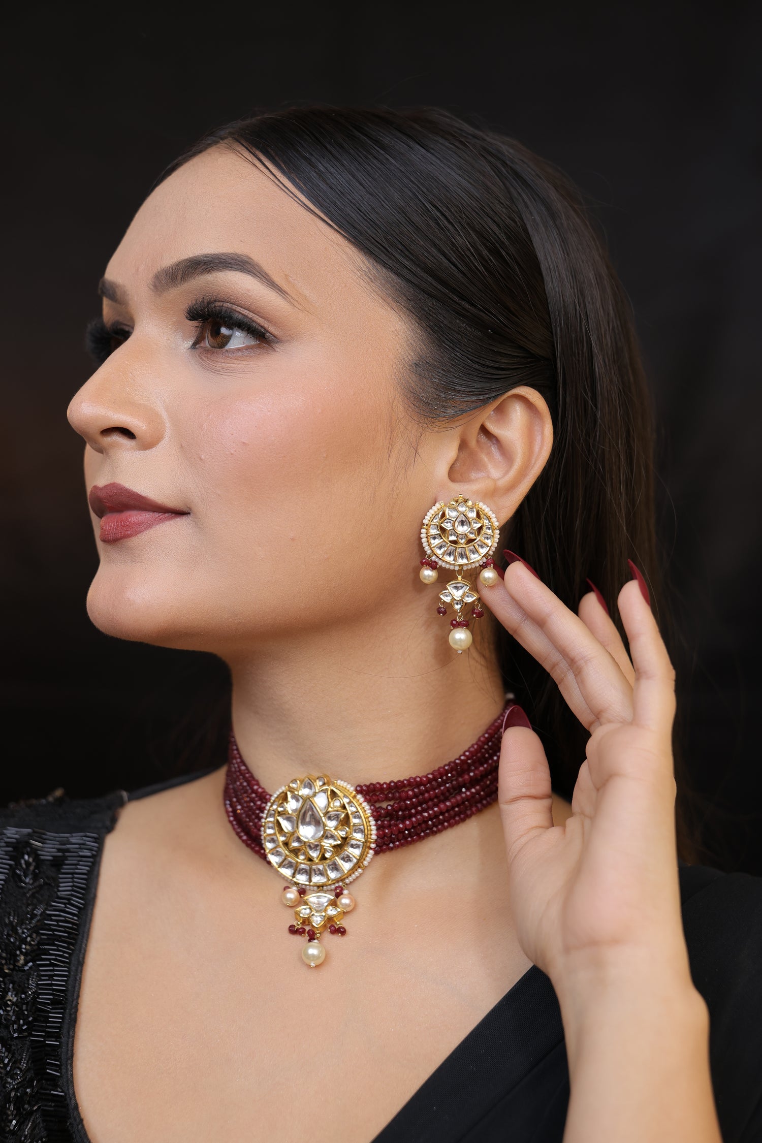 Natural Diamond Polki Choker Set in 18 Karat Gold