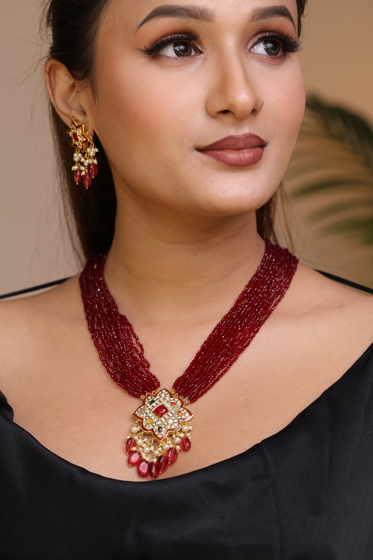 Ruby Rani Pendant Set
