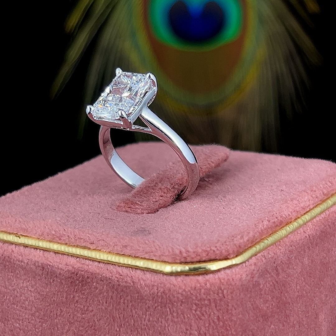 Royal Radiant Diamond Ring