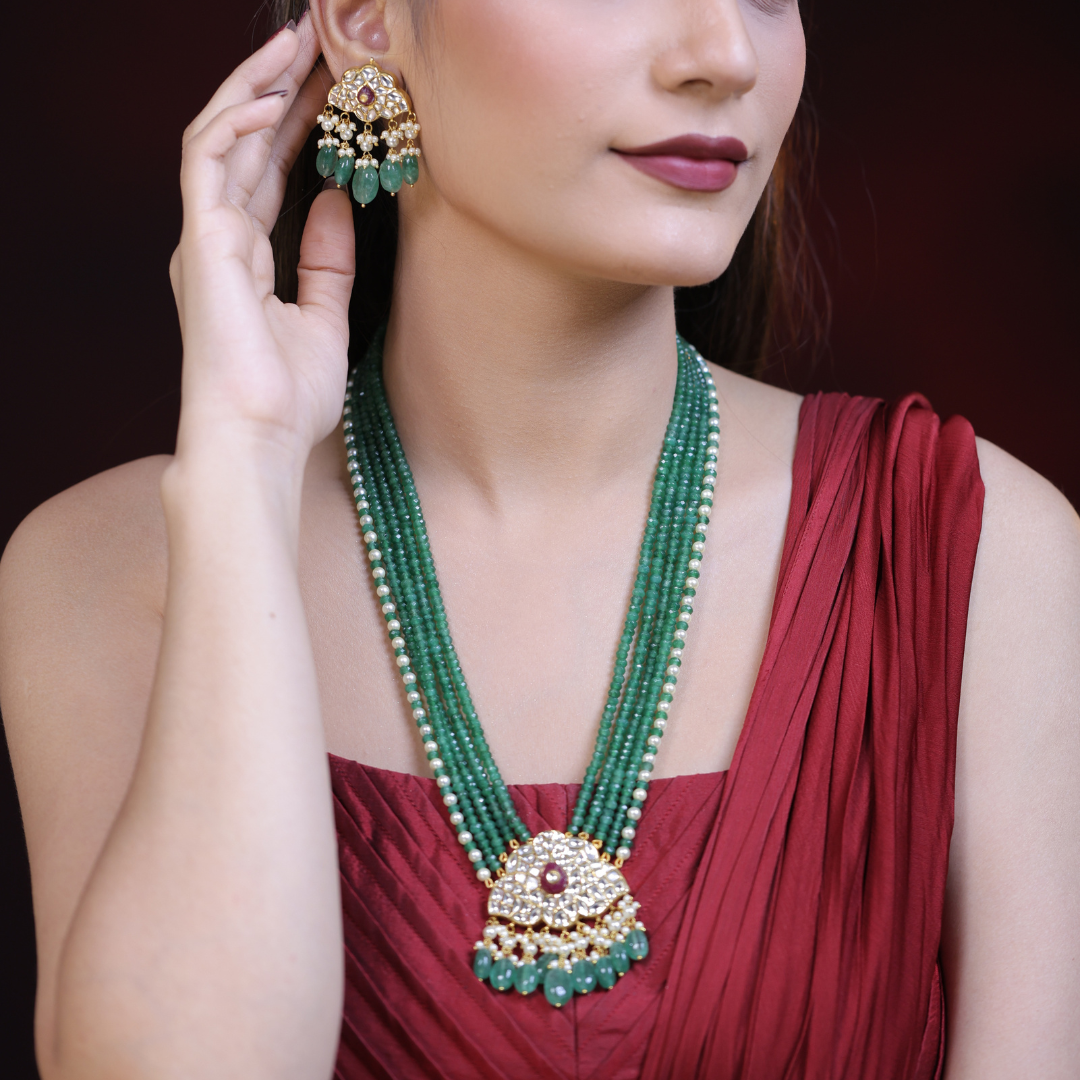 IGI Certified Natural Diamond Polki Green Bead Long Necklace Set in 18K HUID Hallmarked Gold