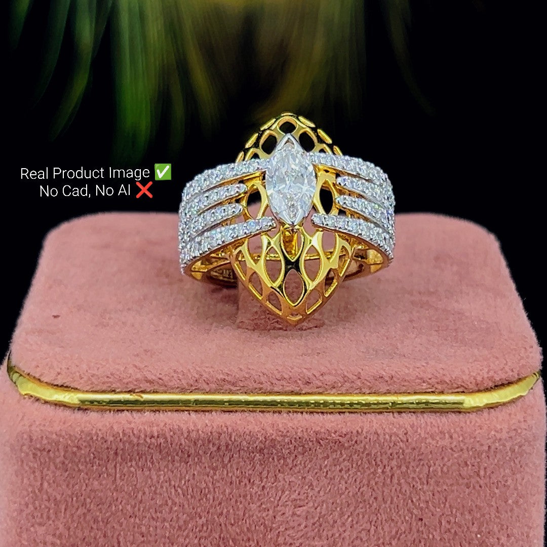 Gloria Solitaire Ring