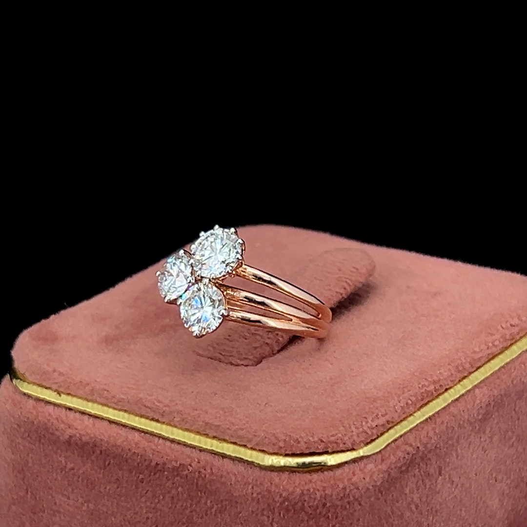 Trinity Diamond Ring 💎
