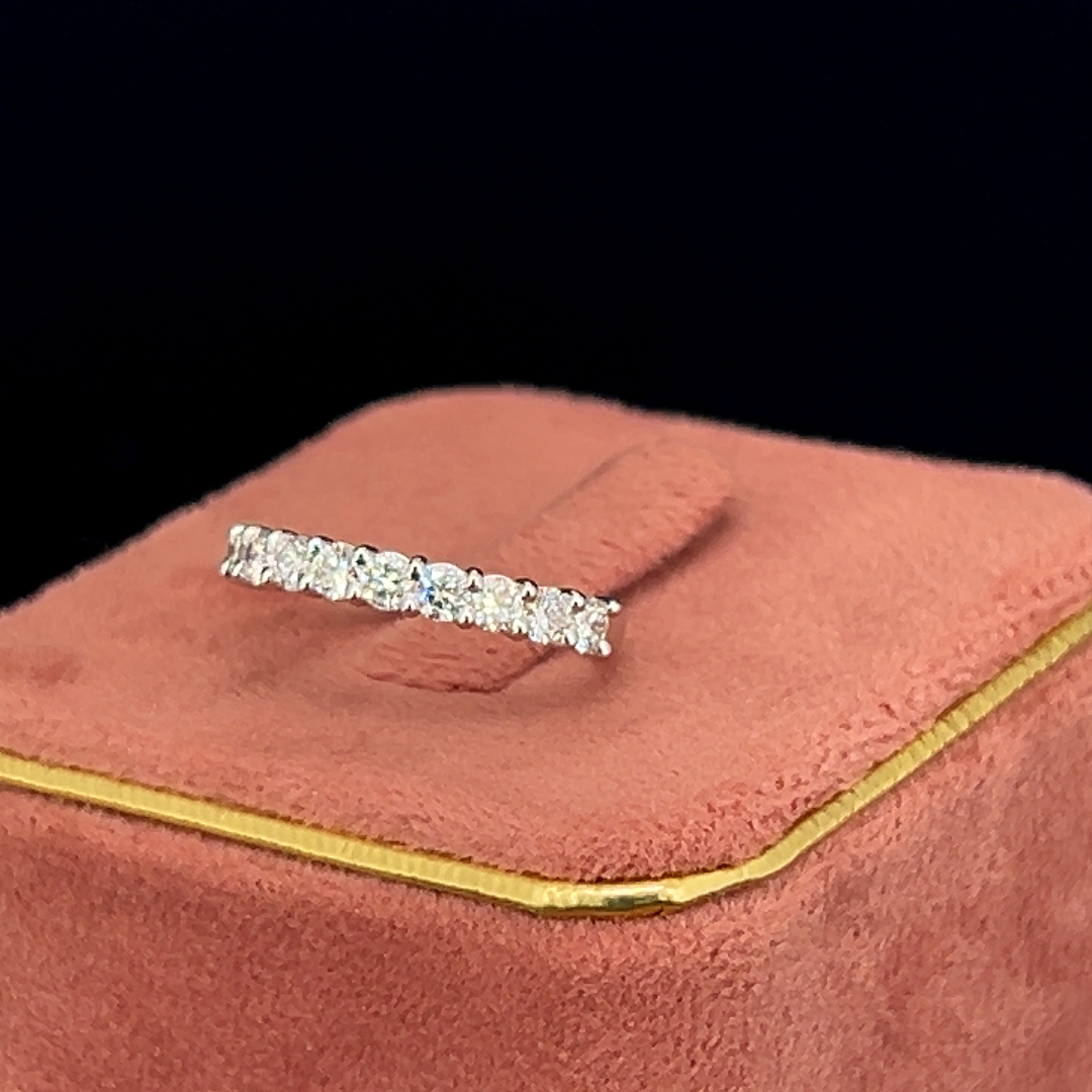 Endless Shine Diamond Band 💎