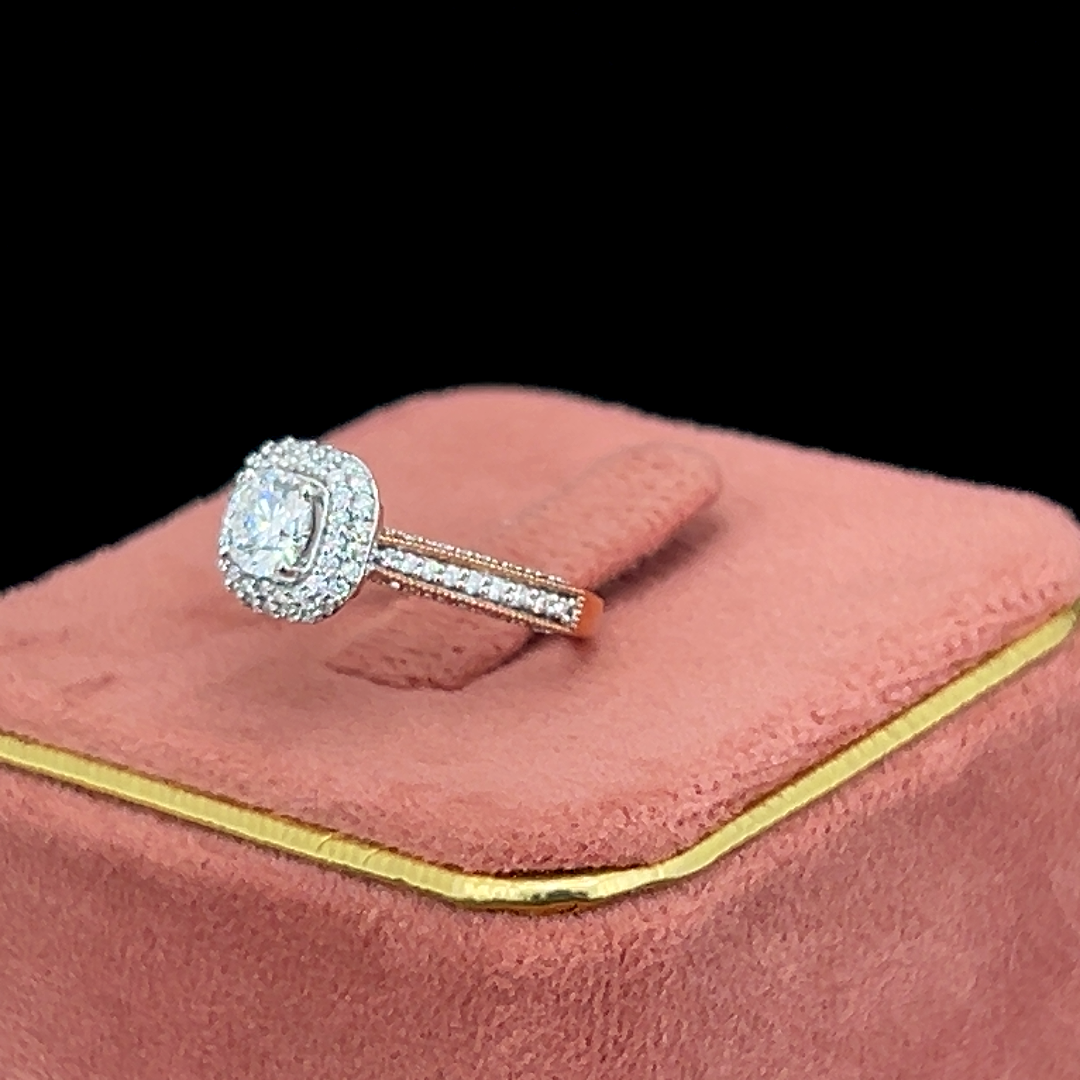 Royal Glow Diamond Ring 💎