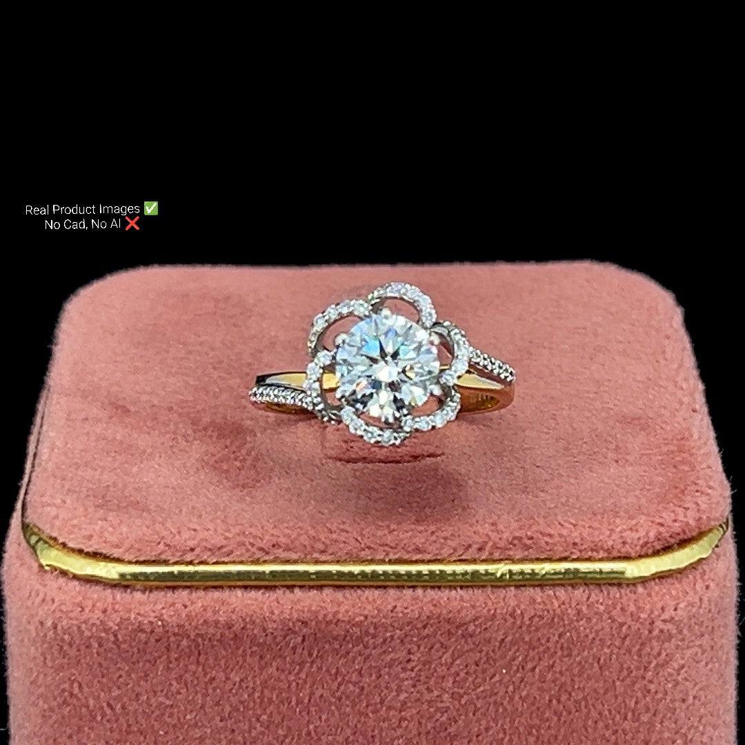 Floral Halo Diamond Ring 💎