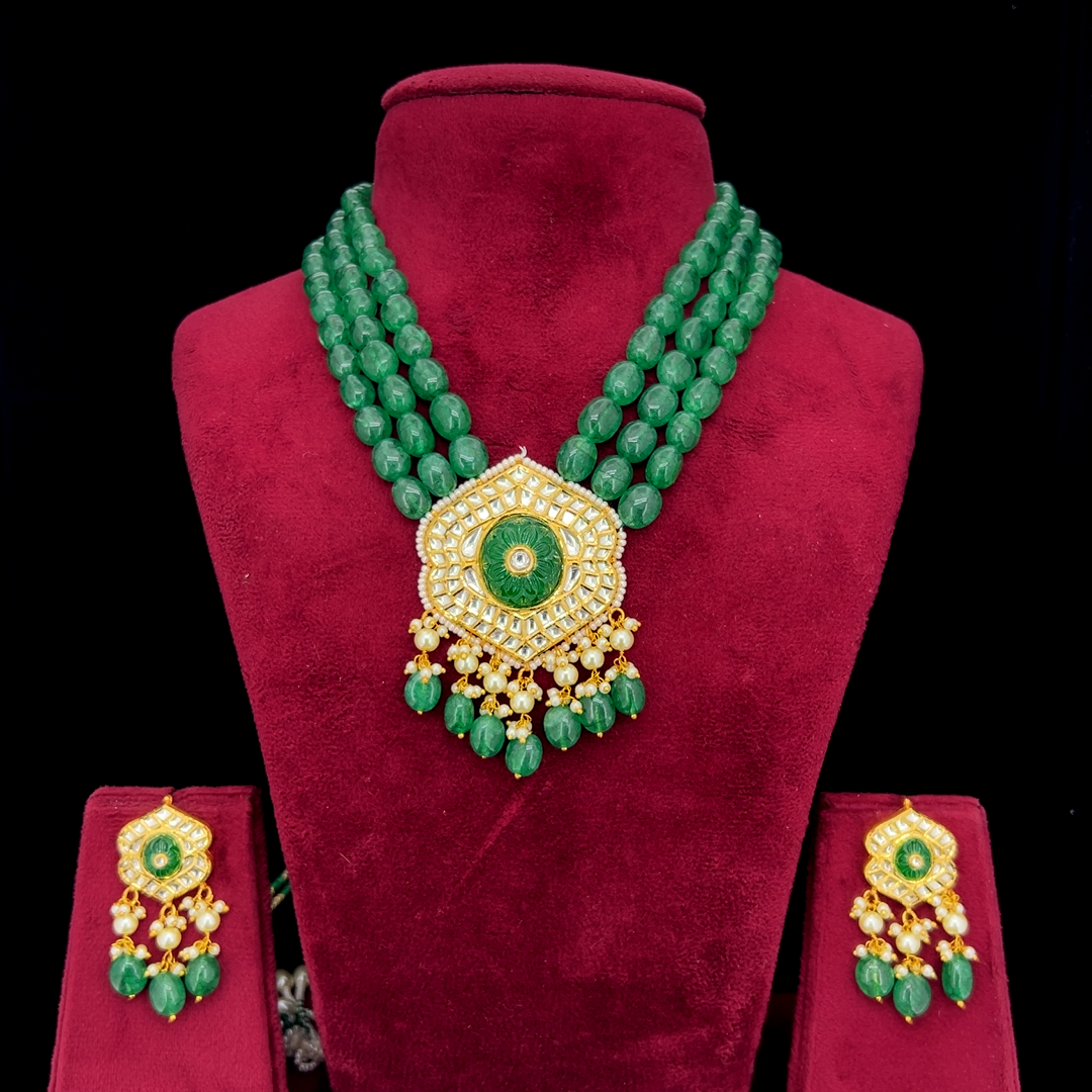 IGI Certified Natural Diamond Polki Emerald Green Bead Necklace Set in 18K HUID Hallmarked Gold