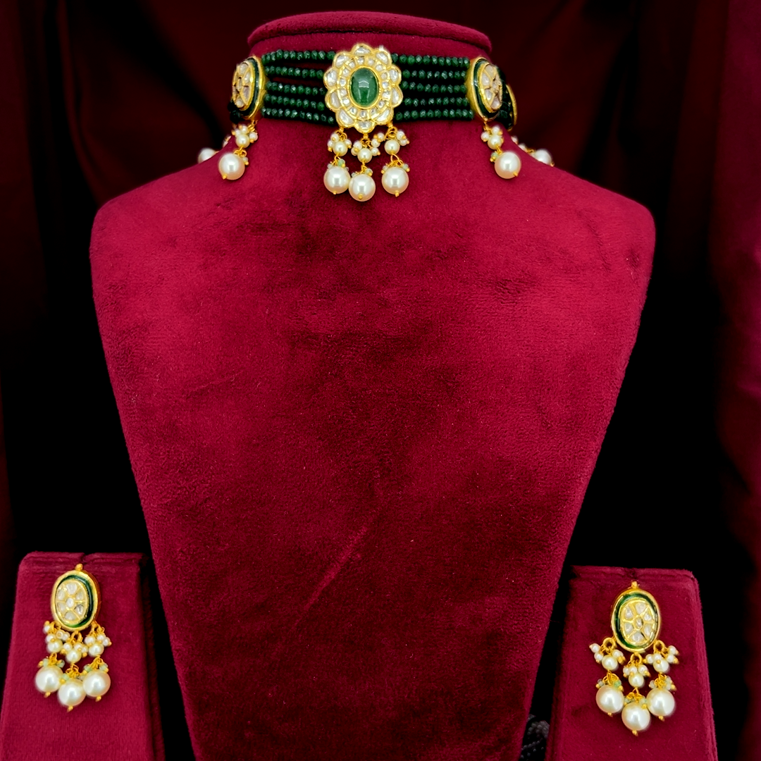 Elegant Natural Diamond Polki Necklace Designs