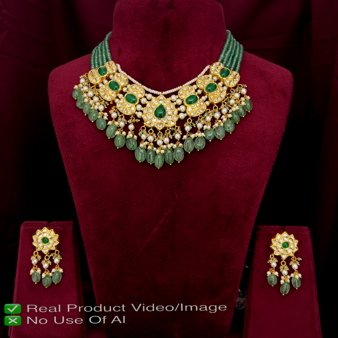 Polki Necklace Sets with Natural Diamonds and Gold