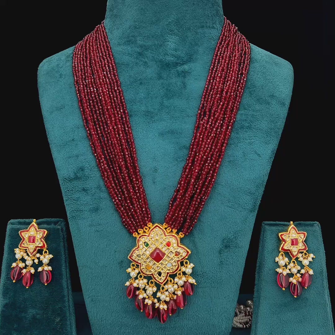 Ruby Rani Pendant Set