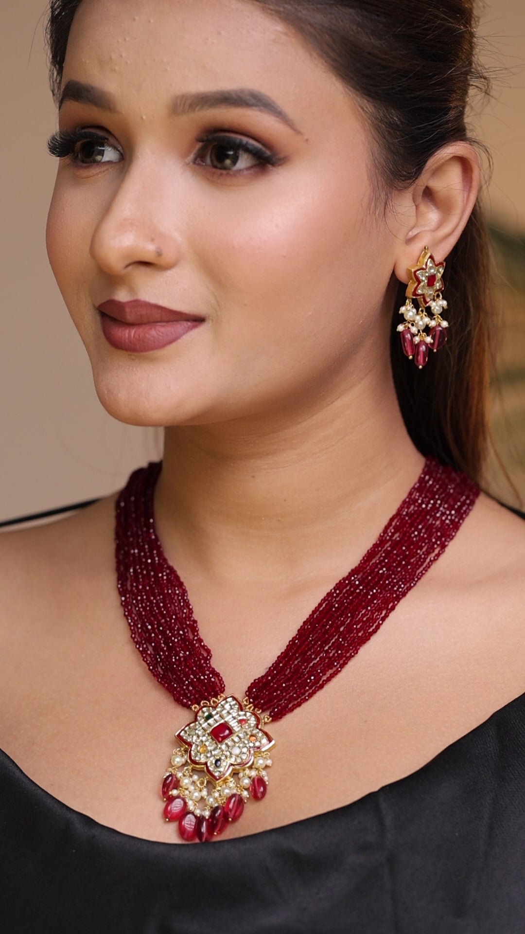 Ruby Rani Pendant Set